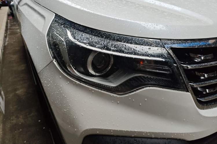 Used Kia Sportage R 2019 2.0L Automatic Smart Luxury Edition Right Front Headlight