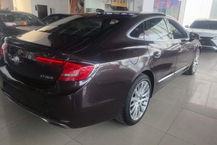 Used Buick LaCrosse 2018 28T Luxury Model