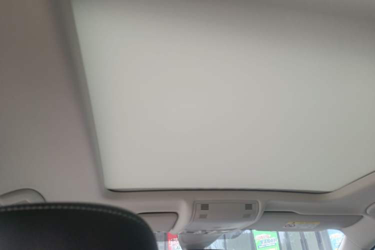 Used Volkswagen Tayron 2023 300TSI Two-Wheel-Drive Luxury Plus Advanced Edition
