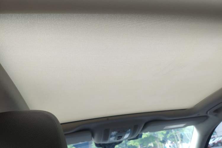 Used Mercedes-Benz GLE 2022 Facelifted GLE 350 4MATIC Fashion Edition Headliner