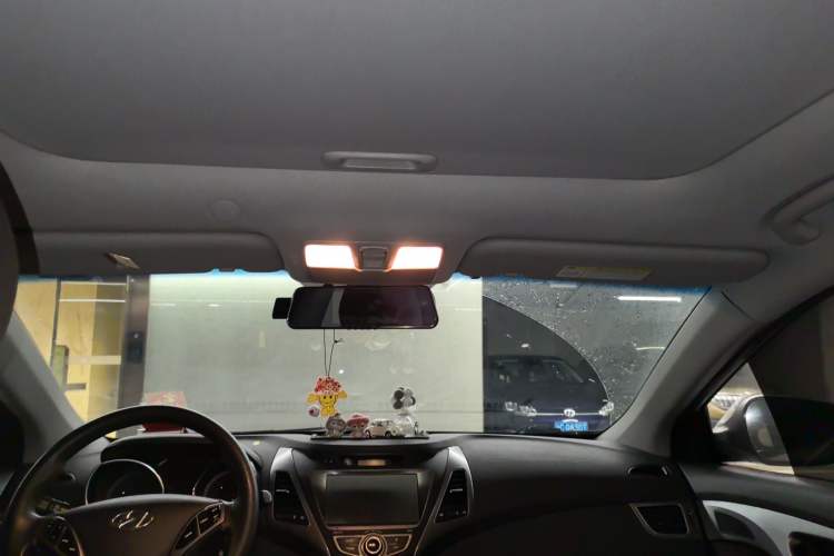 Used Hyundai Elantra (5th Generation / Langdong) 2016 1.6L Automatic Prestige Model