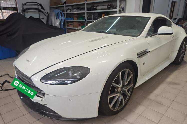 Used AstonMartin V8 Vantage 2012 4.7L S Coupe