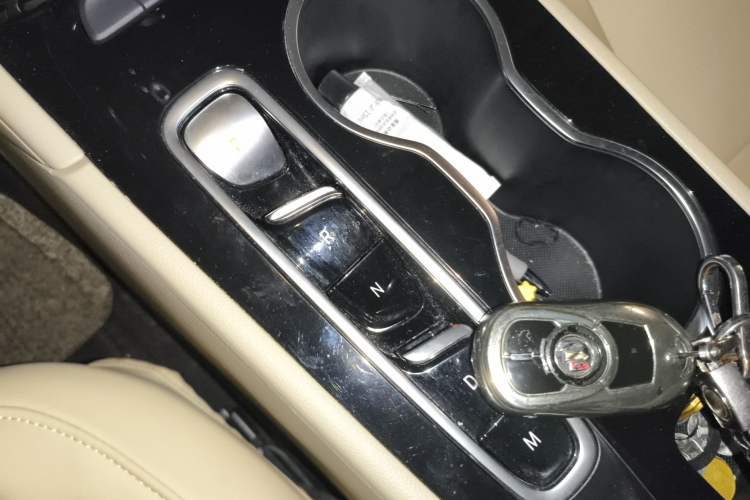 Used Buick Regal 2020 552T Elite Edition Gear Lever