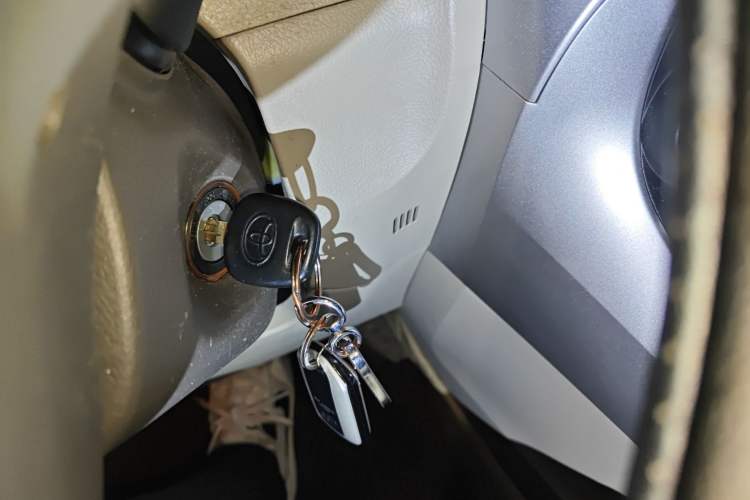 Used Toyota Verso 2015 180E CVT Crossover Edition