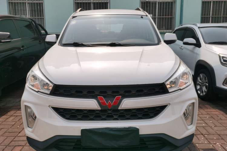 Used Wuling Hongguang S3 2018 1.5L Manual Comfort Model China V Standard