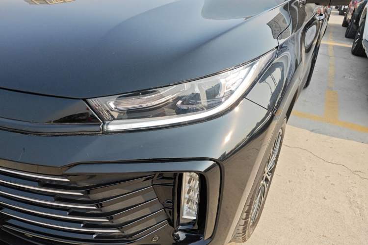 Used EXEED Lingyun 2025 400T Two-Wheel-Drive Yeyue Edition