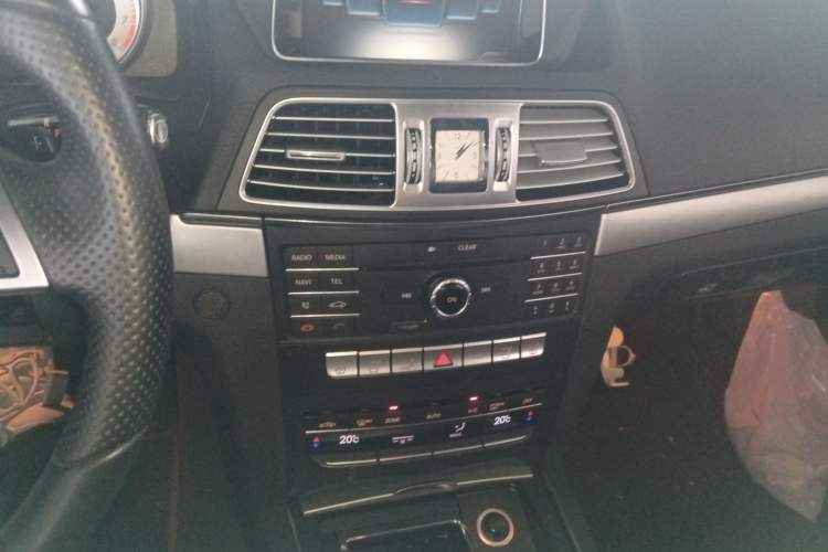 Used Mercedes-Benz E-Class 2016 E 260 Convertible Coupe Dynamic Edition
