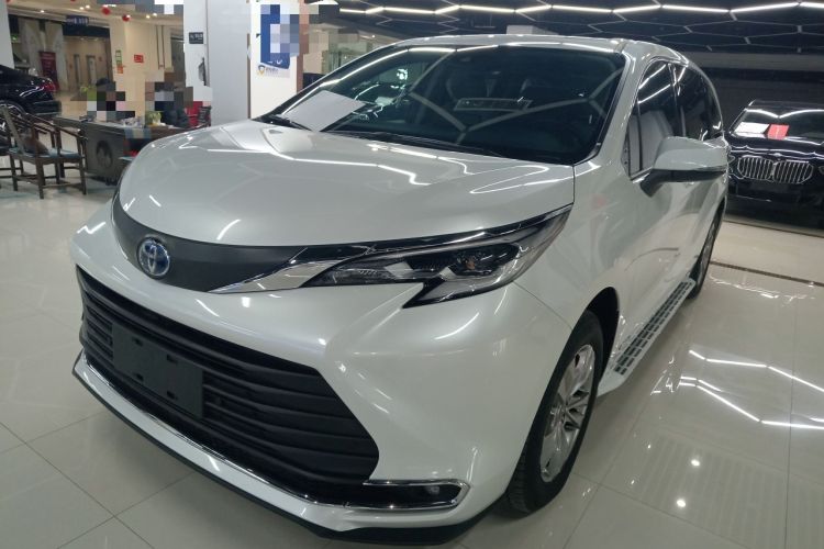 Used Toyota Sienna 2023 2.5L Hybrid Comfort Edition