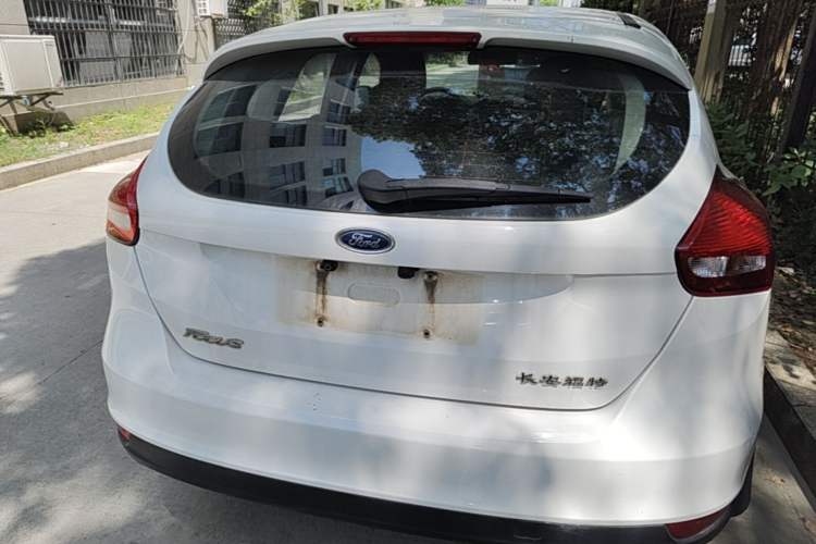 Used Ford Focus 2015 Hatchback 1.6L Automatic Comfort Model Rear