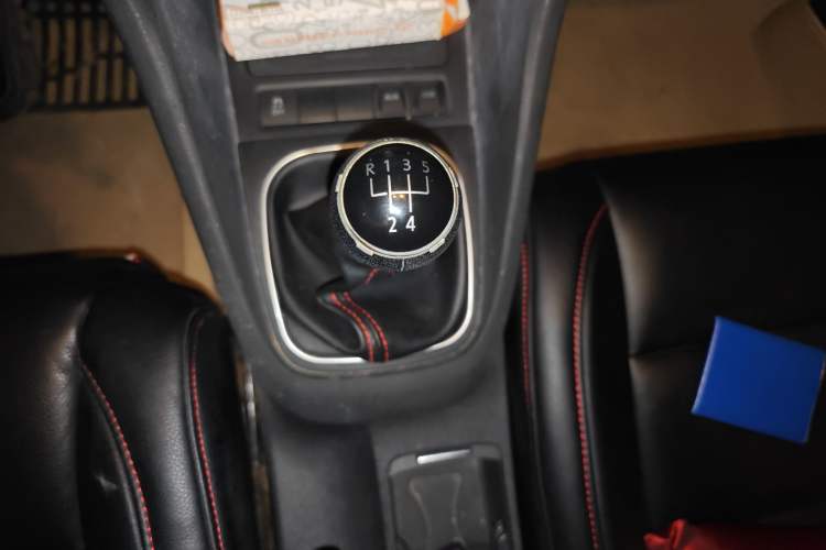 Used Volkswagen Golf 2011 1.6 Manual Comfort Model
