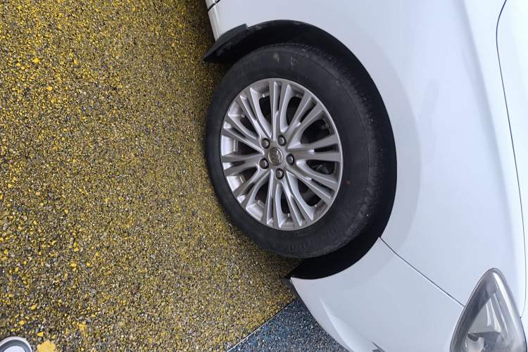 Used Buick GT 2017 15N Automatic Elite Version