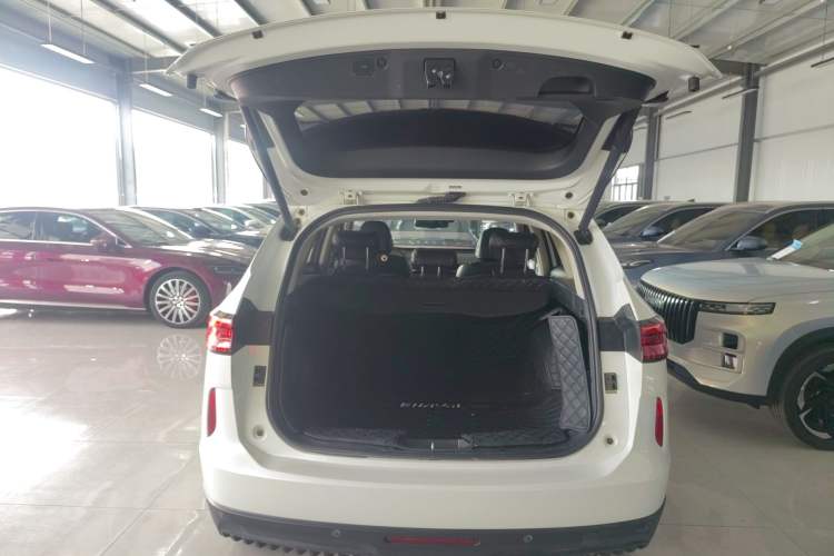Used Haval H6 2021 3rd Generation 1.5T Automatic Two-Wheel-Drive Supreme Trunk