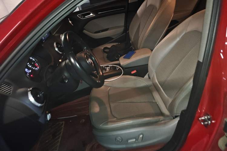 Used Audi A3 2019 Limousine 35 TFSI Fashion Edition China V standard