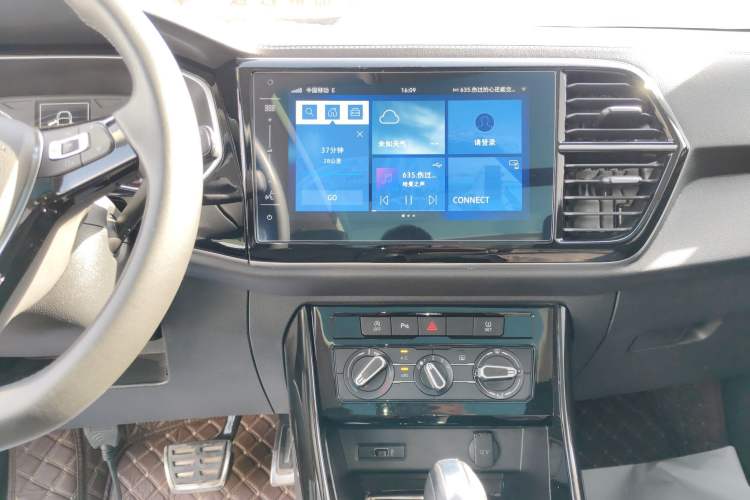 Used Jetta VS7 2021 Panda Edition 1.4T Automatic Enjoyment Model
