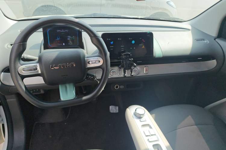 Used CHANGAN NEVO Lumin 2025 205 km Xiangqin Version