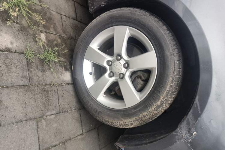 Used Chevrolet Cruze 2012 1.6L SL Grand Edition Manual Transmission
