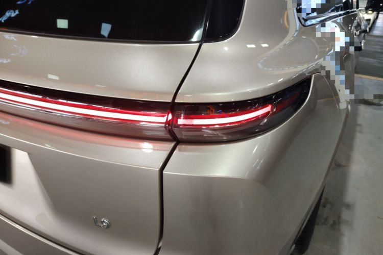 Used Li Auto L9 2022 Max model
