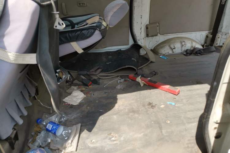 Used FAW Jiabao V75 2015 1.0L Standard Version DAM10AR Left Rear Seat