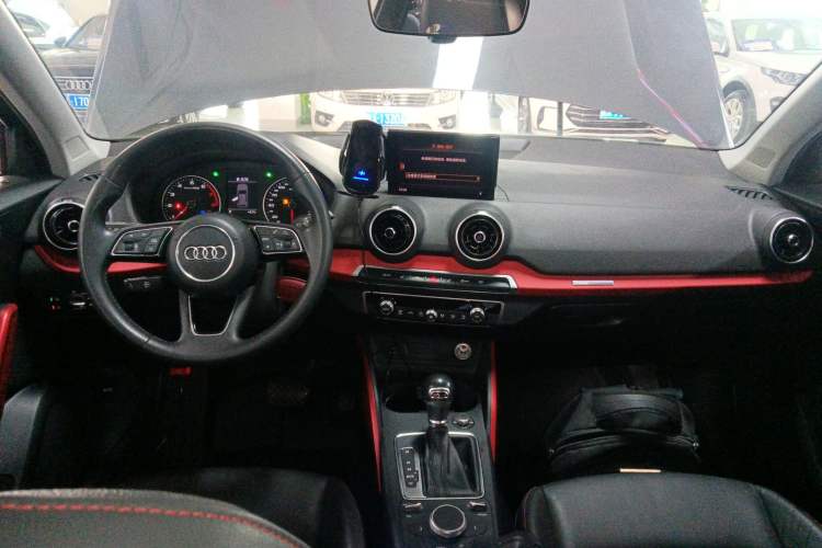 Used Audi Q2L 2018 35 TFSI Fashion Dynamic Version China V Emission Standard
