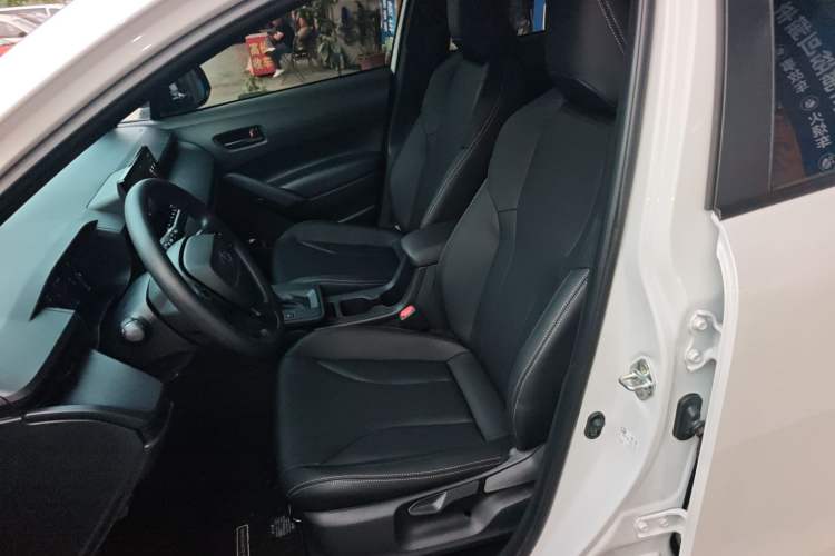 Used Toyota Corolla Cross 2026 Model 2.0L Pioneer Edition
