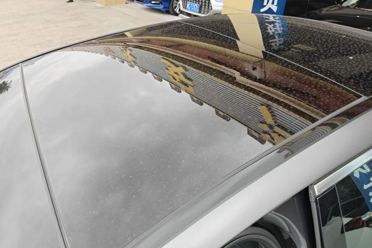 Used Mercedes-Benz C-Class 2023 Second Facelift C 260 L Sport Edition Roof