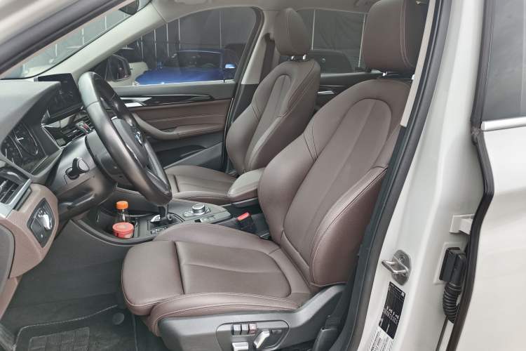 Used BMW X1 2021 Restyled sDrive25Li Leading Edition
