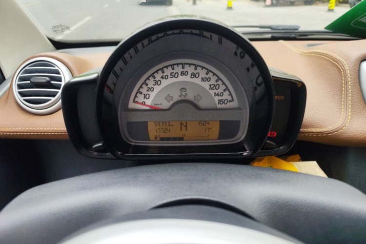 Used smart fortwo 2014 1.0 MHD Hardtop BoConcept Special Edition Instrument Cluster