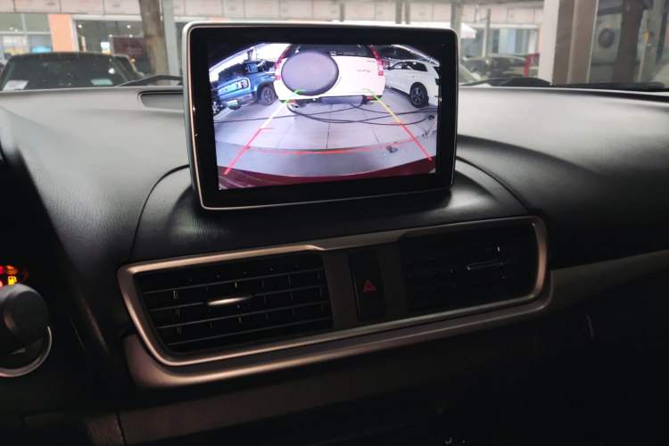 Used Mazda 3 Axela 2017 Sedan 1.5L Automatic Comfort Model Emission Standard China V Audio And AC Panel