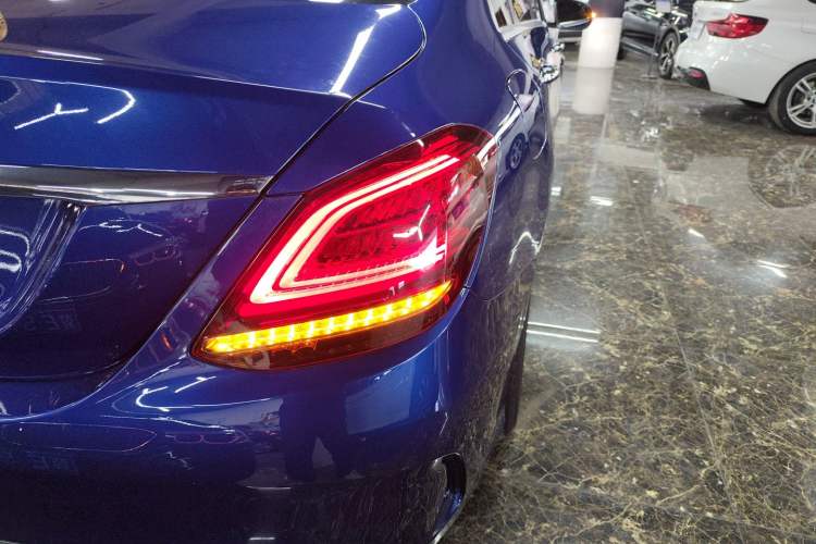 Used Mercedes-Benz C-Class 2021 C 200 L Fashion Edition Sport Version
