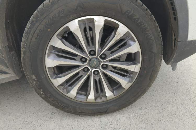 Used SAIC MAXUS D90 2017 2.0T Automatic All-Wheel Drive Sirius