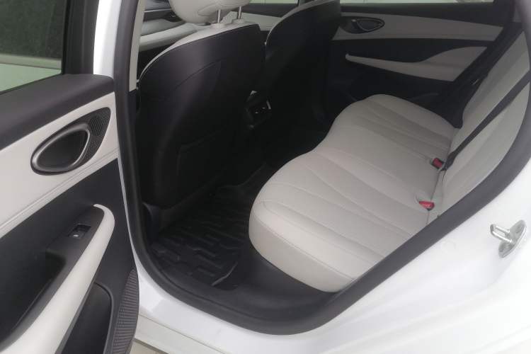 Used BYD Seal 05 DM-i 2025 DM-i Intelligent Drive 120KM Flagship Model
