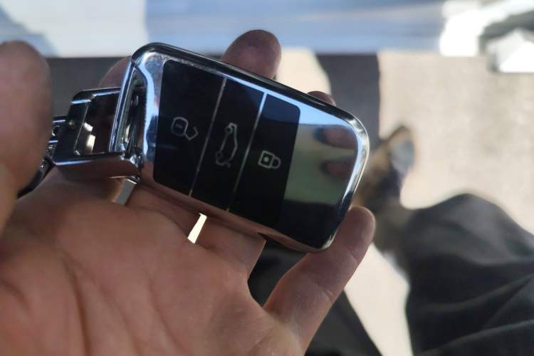 Used Volkswagen FAW-Volkswagen CC 2020 330TSI Glamour Edition China VI Standard Vehicle Key