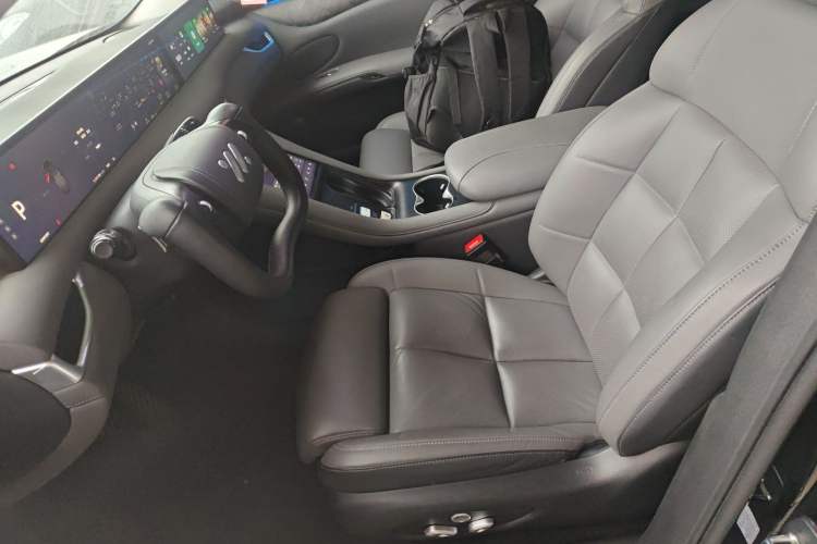 Used IM LS6 2023 Max Standard Edition