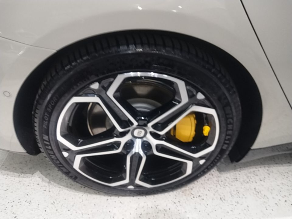 Xiaomi Auto SU7 2024 Four-Wheel Drive Ultra-Long Range Advanced Intelligent Driving Max Edition — снимка 11
