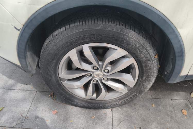 Used BAIC Senova X65 2015 2.0T Manual Elite Edition