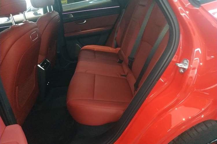 Used Hima AITO M5 2025 Extended-Range Ultra All-Wheel-Drive Version Left Rear Seat