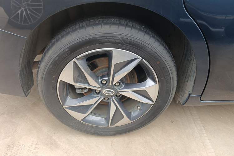 Used GAC Trumpchi M6 2021 270T DCT Luxury Edition (6-seater) Right Rear Wheel Hub