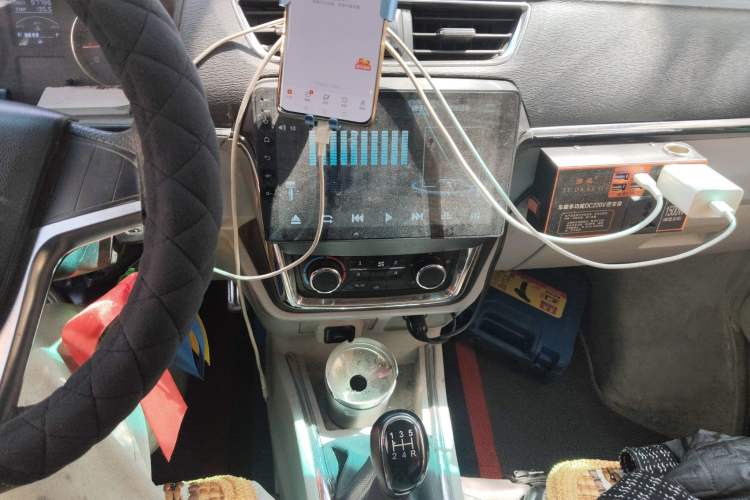 Used Jinbei New Hiace X30L 2016 1.5L Wealth Edition Van DLCG14 Audio And AC Panel