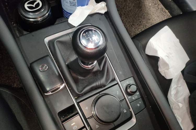 Used Mazda Mazda 3 Axela 2023 1.5L Manual ZhiMei Edition
