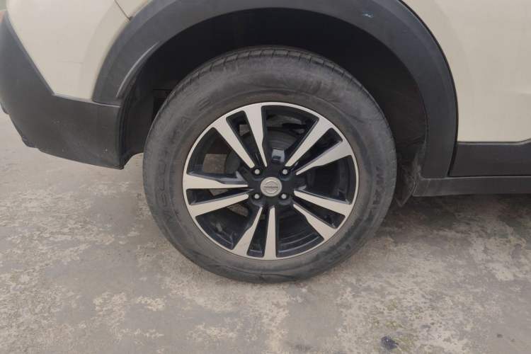 Used Nissan Kicks 2019 1.5L Manual Cool Edition