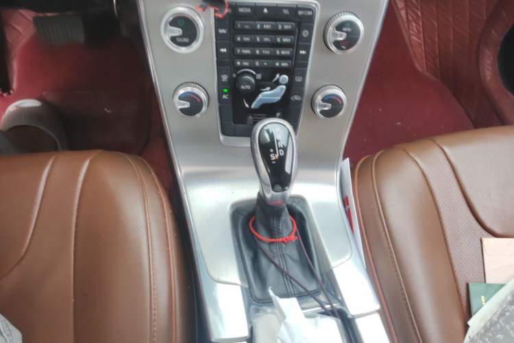 Used Volvo S60 2015 S60L 2.0T Smart Drive Edition
