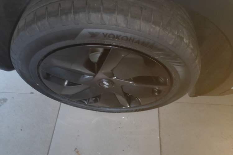 Used ONVO L60 2025 Model—60 kWh Rear-Wheel-Drive Version
