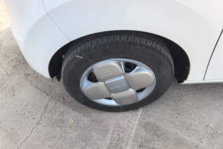 Used Geely Galaxy Panda 2024 Panda Mini 200km Endurance Bear
