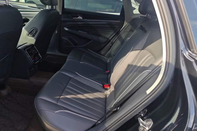 Used Volkswagen Passat 2022 330TSI Elite Edition