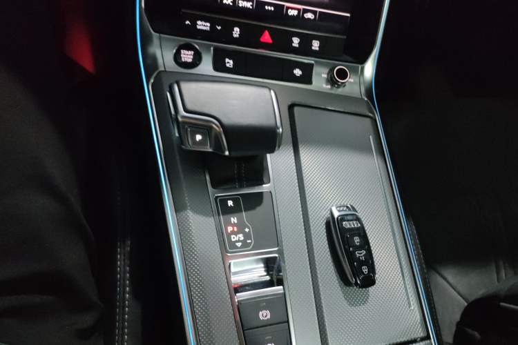 Used Audi A6L 2021 45 TFSI Prestige Dynamic Edition Gear Lever