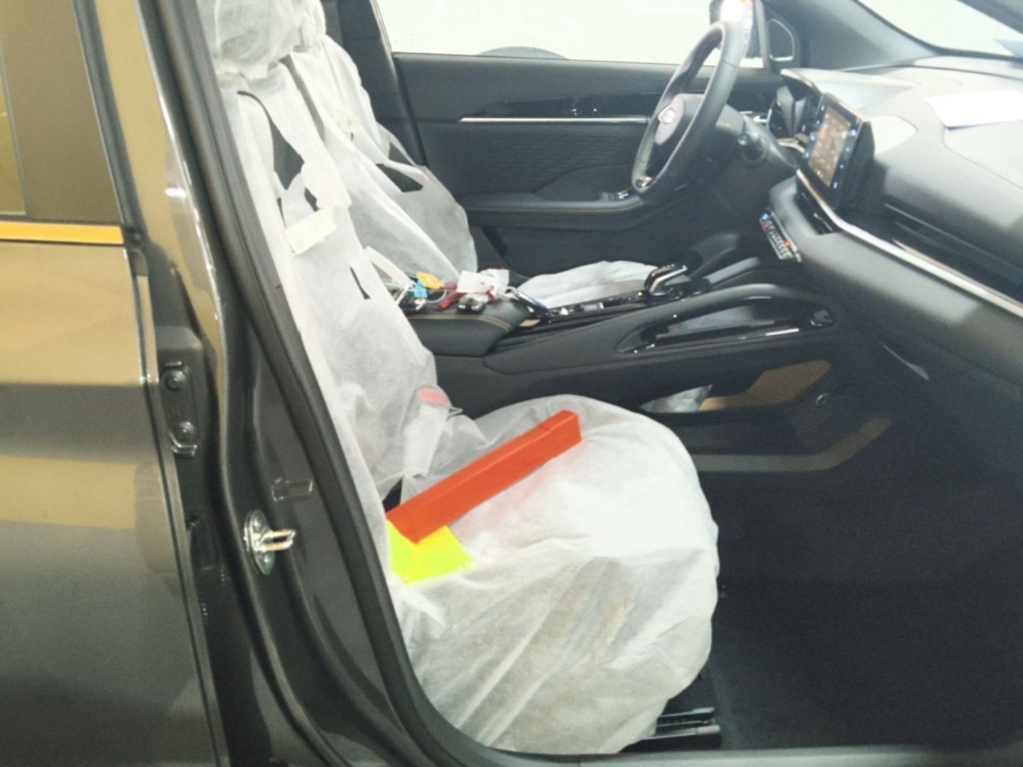 Geely Auto Coolray 2025 Bin Yue L 1.5TD DCT Beyond Edition — снимка 19