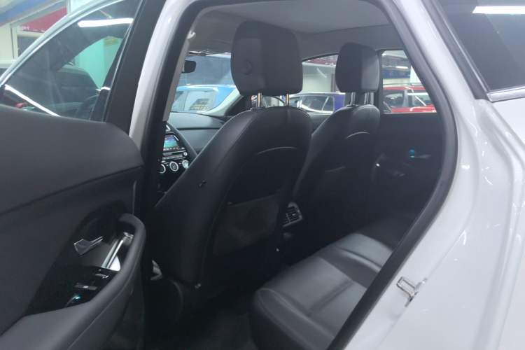 Used Jaguar E-PACE 2018 P200 S China VI Left Rear Seat