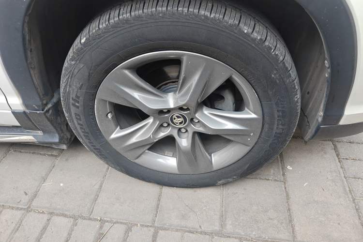 Used Toyota Highlander 2017 2.0T Four-Wheel Drive Luxury Edition 7 Seats
