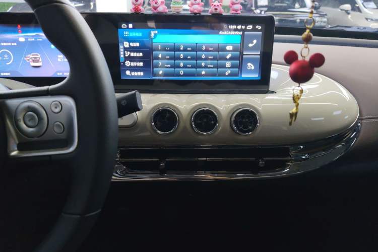 Used Wuling Bingo 2024 333 km Enjoyment Version
