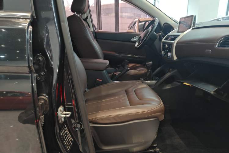 Used Bisu T5 2017 1.5T Manual Luxury Model